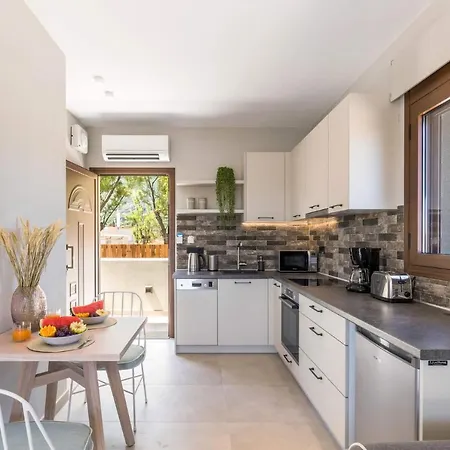 Maira Azalea By Willa