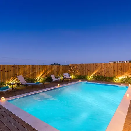 Maira Azalea By Villa *